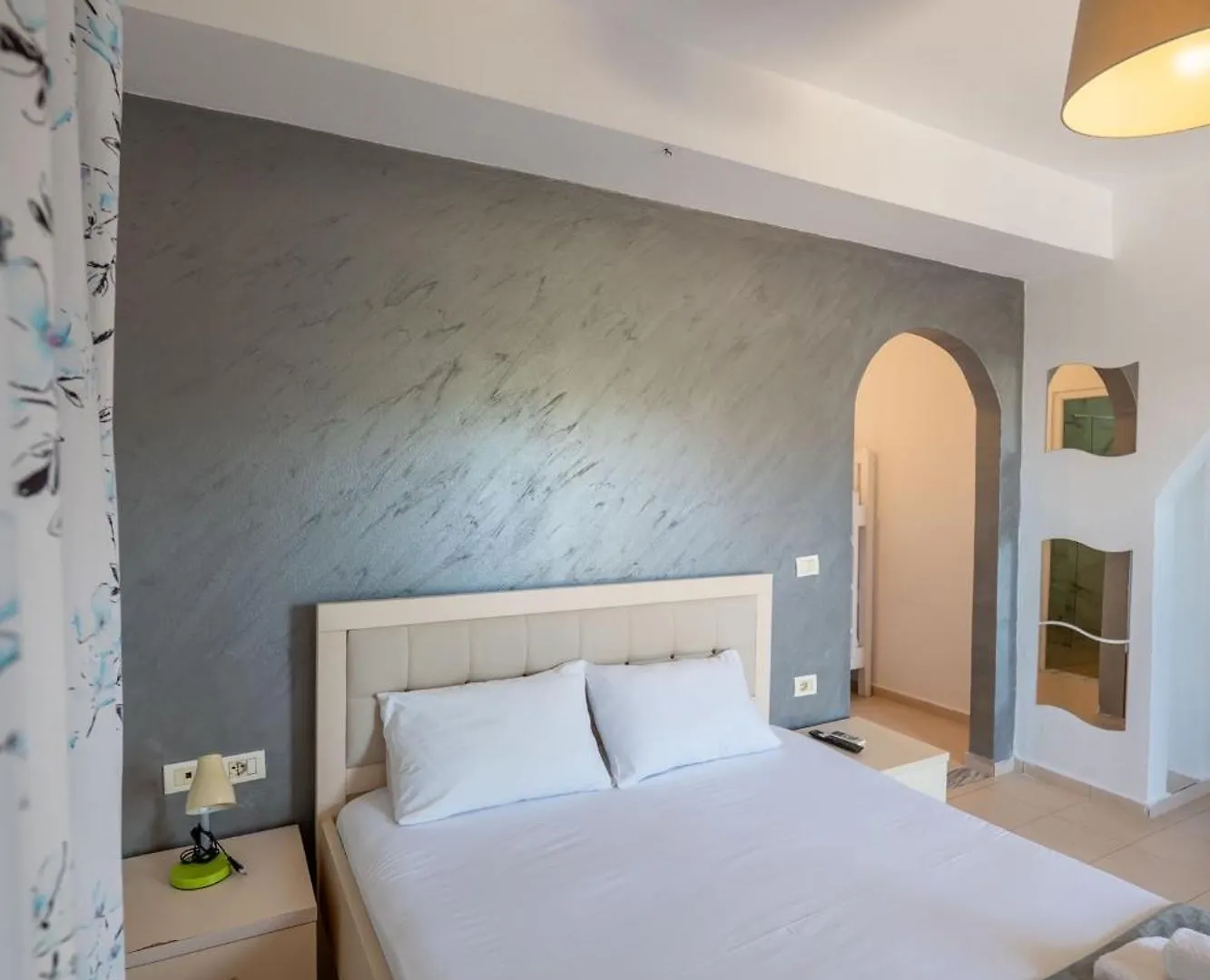 Hotel Two Mermaids Ksamil