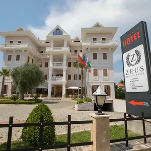 Hotell Zeus Rinas